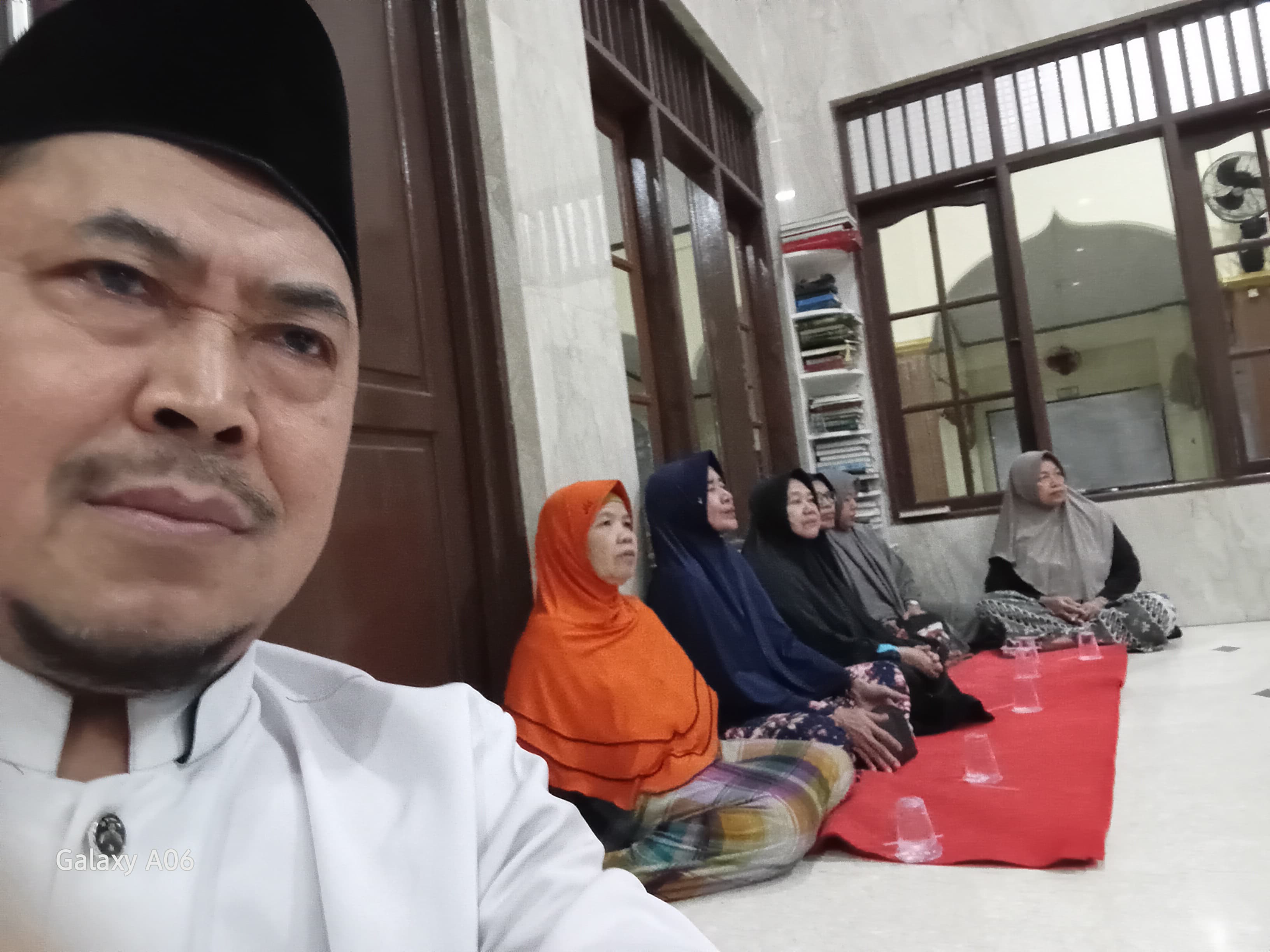 Foto galeri Pertemuan Evaluasi dan Pembubaran Panitia Ramadhan