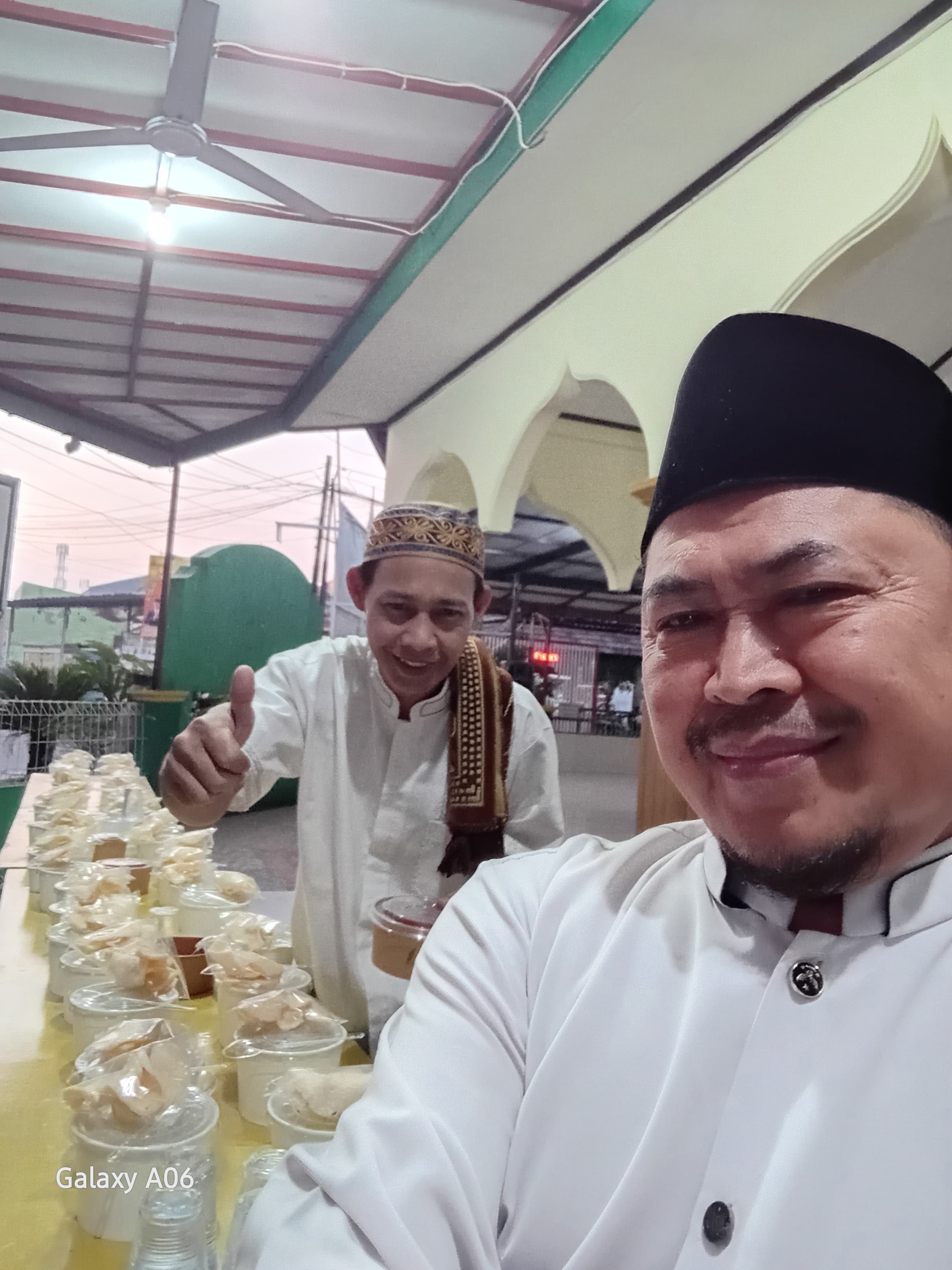 Foto galeri Pertemuan Evaluasi dan Pembubaran Panitia Ramadhan