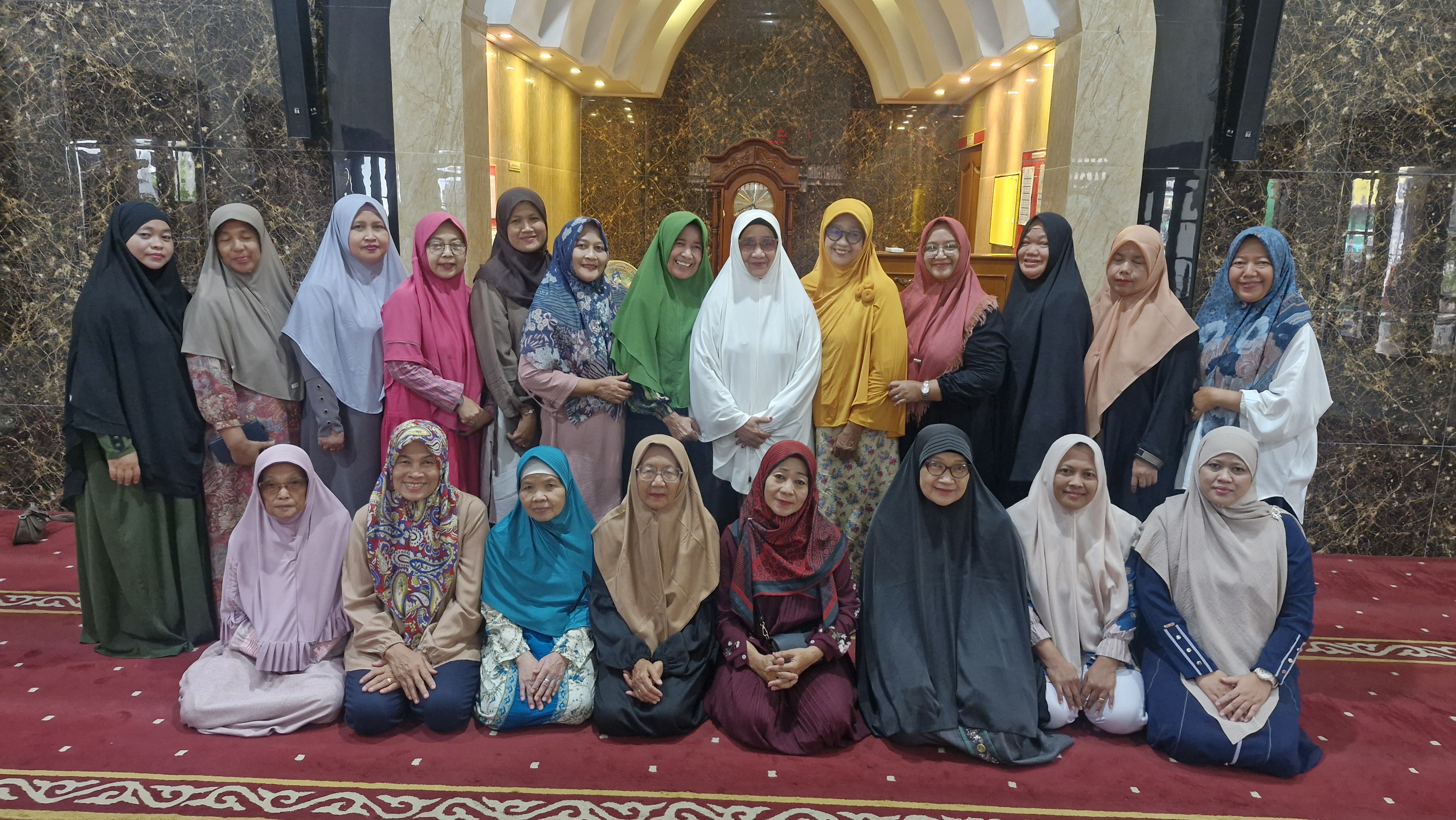 Foto galeri MAJELIS TAKLIM IBU-IBU AR-ROHMAH 