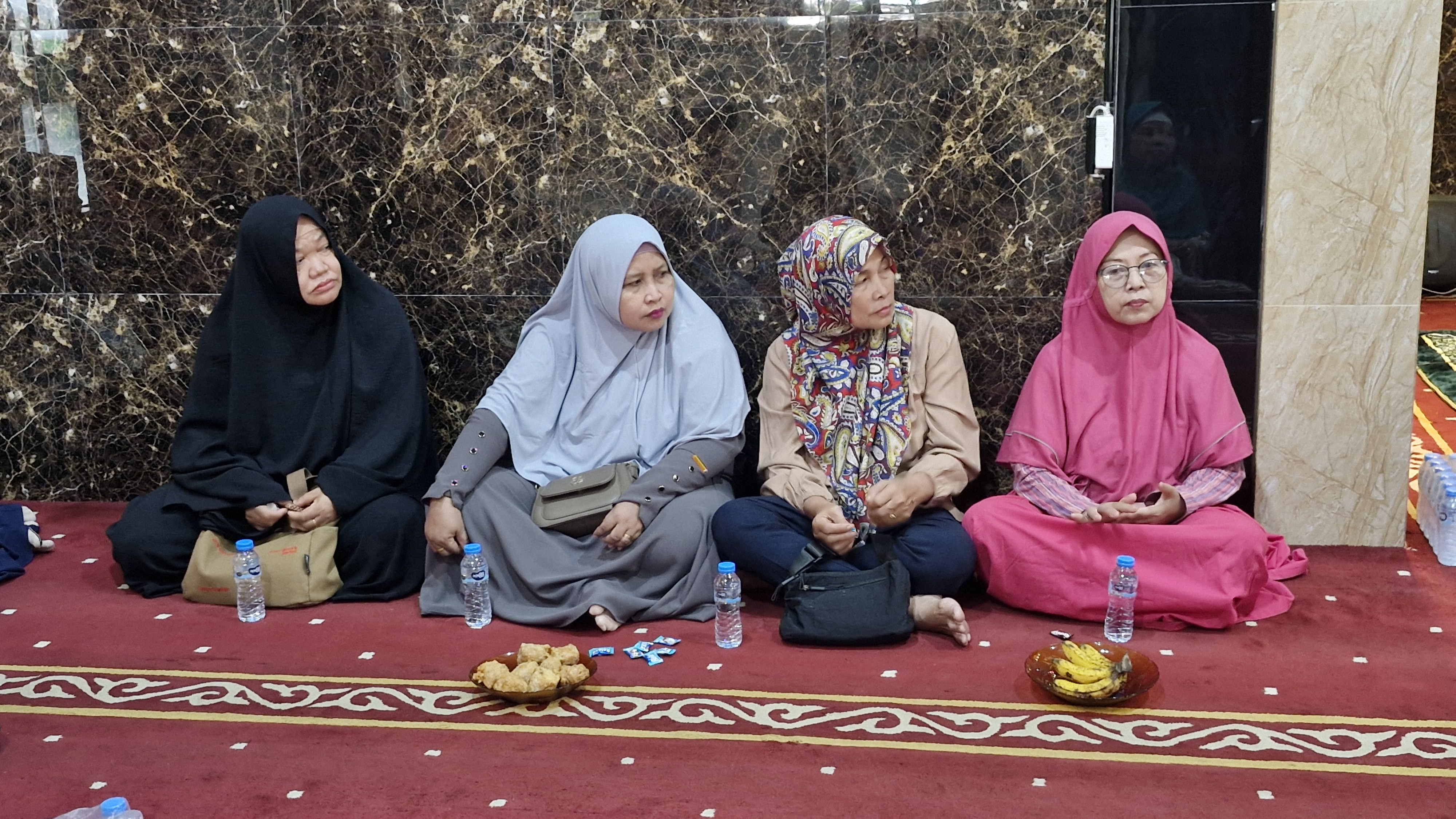Foto galeri MAJELIS TAKLIM IBU-IBU AR-ROHMAH 