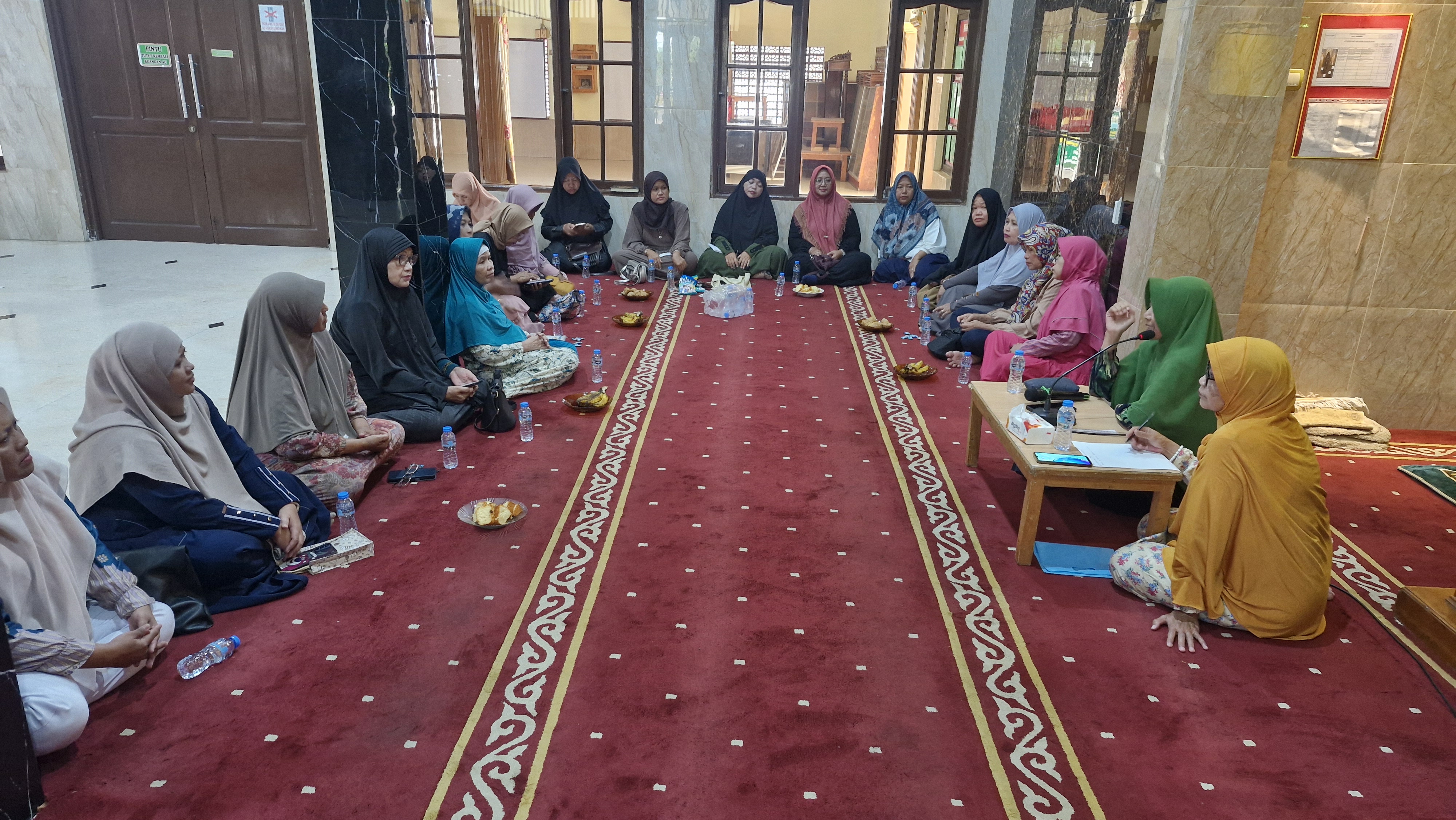 Foto galeri MAJELIS TAKLIM IBU-IBU AR-ROHMAH 