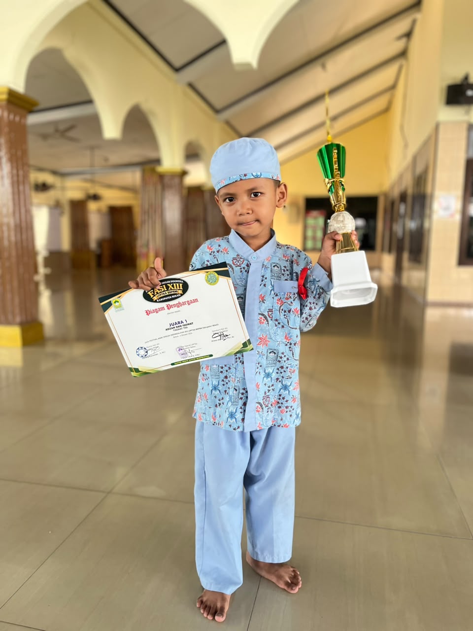 Foto galeri JUARA 1 LOMBA ADZAN